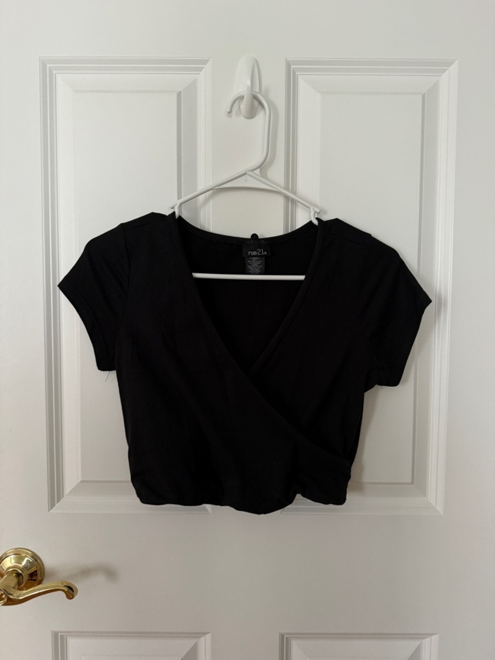 Rue21 Black Short Sleeve Wrap Crop Top
